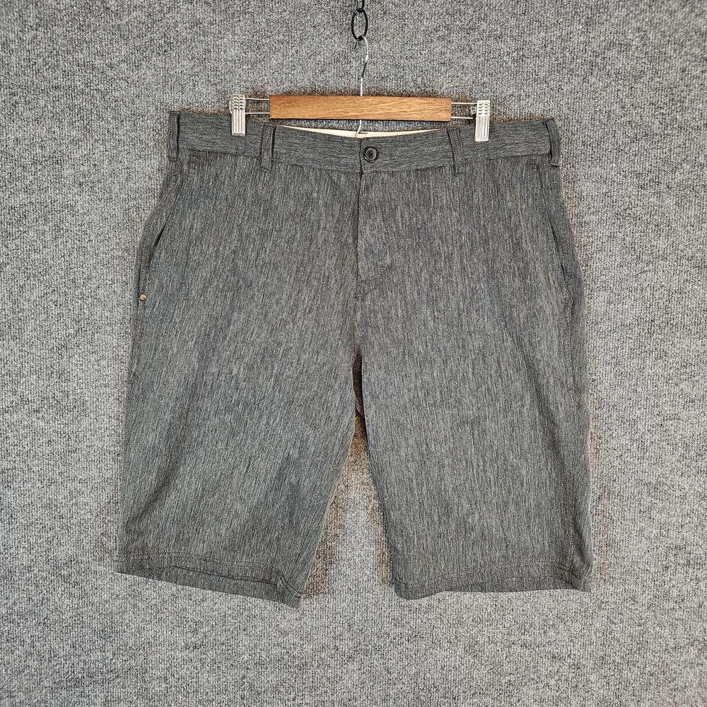 Vintage, Y2K, Zoo York‎ Men's Grey Shorts - Versatile & Stylish!